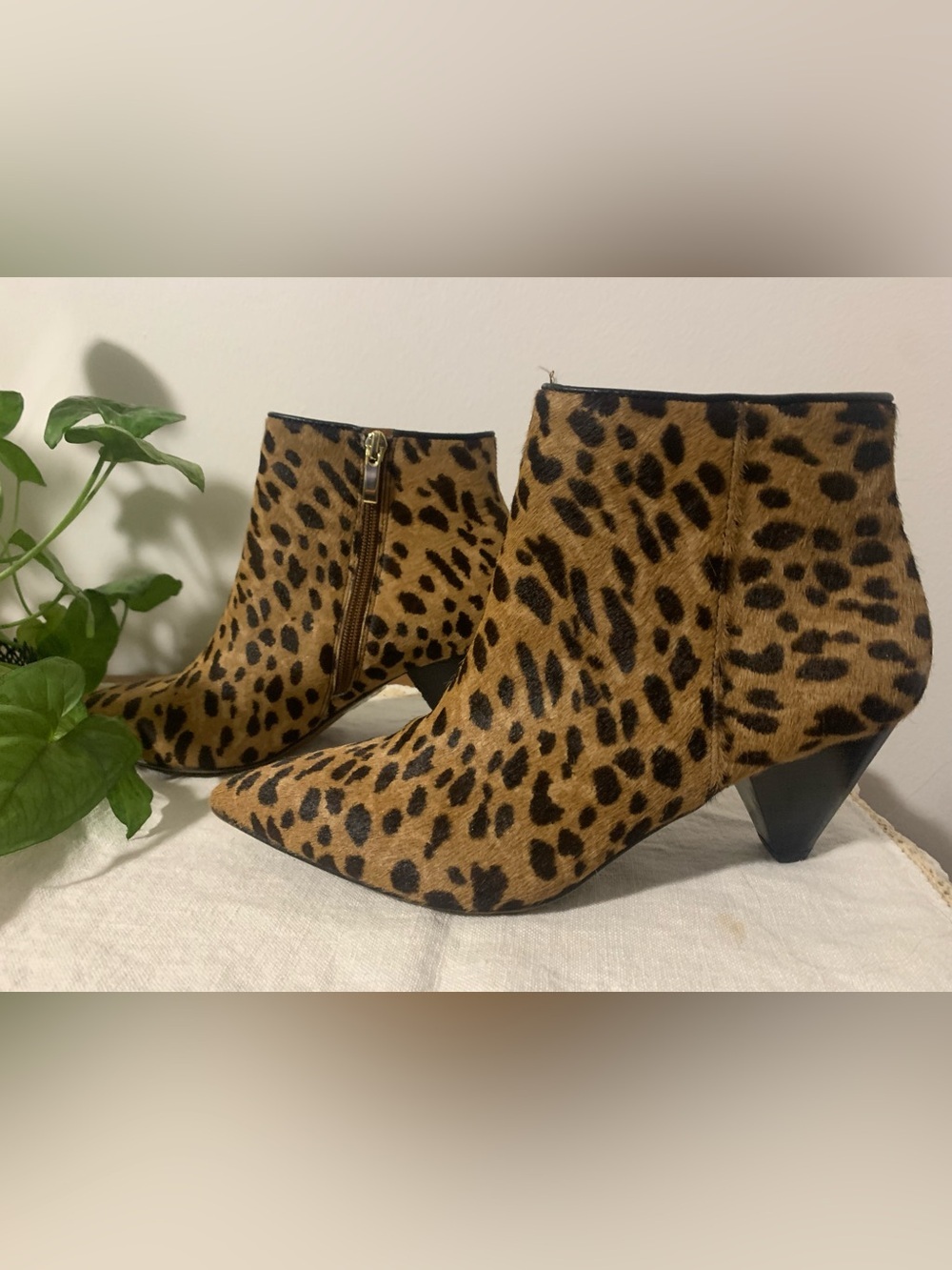 Franco Sarto Delighted2 Leopard Calf Hair Ankle Boots Indie Western Booties 7.5